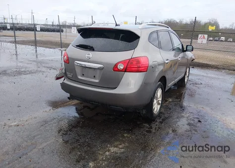 2015 Nissan Rogue Select S from USA, damaged, VIN JN8AS5MT6FW674776